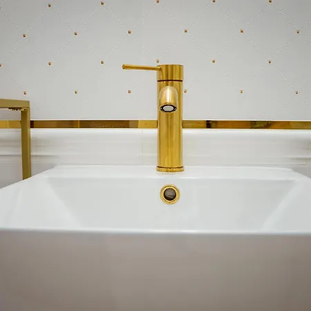 Luxury On The Main Square- Lusso, Fresco, Pure * Banská Bystrica