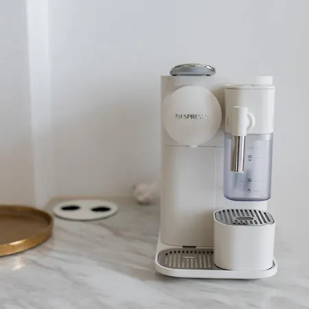 Luxury On The Main Square- Lusso, Fresco, Pure