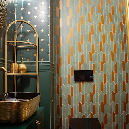 Luxury On The Main Square- Lusso, Fresco, Pure Banská Bystrica