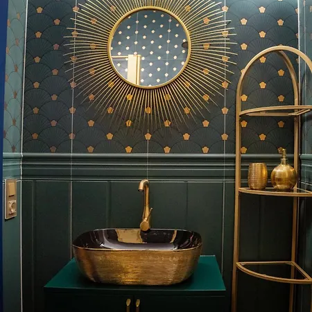 Luxury On The Main Square- Lusso, Fresco, Pure Daire Banská Bystrica