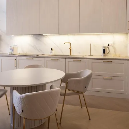 Luxury On The Main Square- Lusso, Fresco, Pure * Banská Bystrica