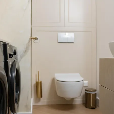 Luxury On The Main Square- Lusso, Fresco, Pure * Banská Bystrica