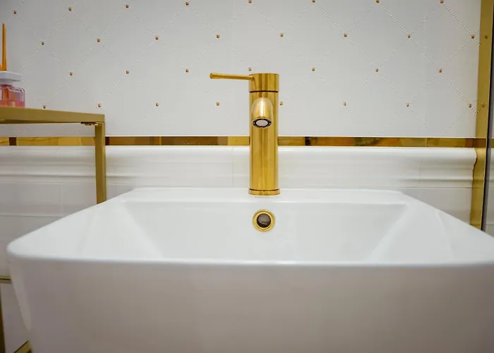 Luxury On The Main Square- Lusso, Fresco, Pure * Banska Bystrica