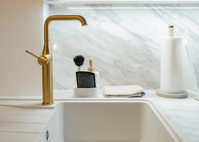 Luxury On The Main Square- Lusso, Fresco, Pure Apartment *